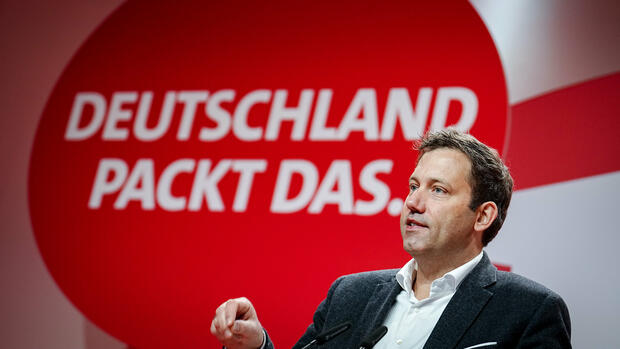 Debattenkonvent: Vermögensteuer: SPD nimmt „Multimillionen- und Milliardenvermögen“ ins Visier