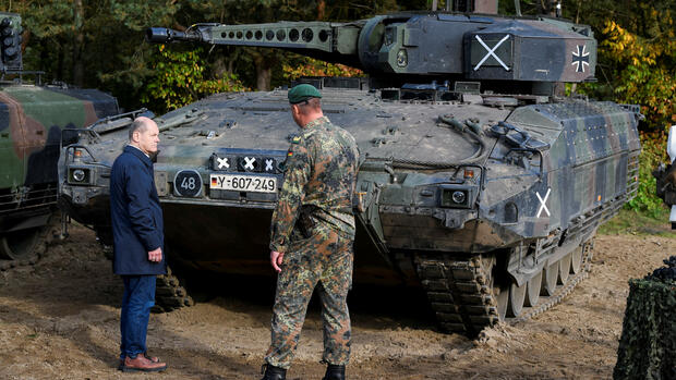 Bundeswehr-Sondervermögen : Regierung kürzt mehrere Rüstungsprojekte