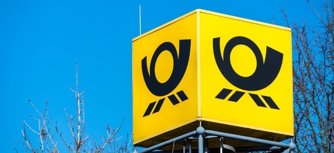 Tarifverhandlungen: Deutsche Post-Aktie gibt ab: Verdi fordert in Tarifverhandlungen 15 Prozent mehr Lohn