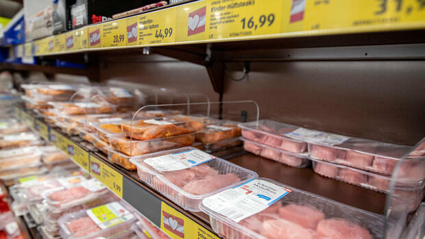 Lebensmittel: Studie: Hoher Fleischkonsum gefährdet globale Versorgung
