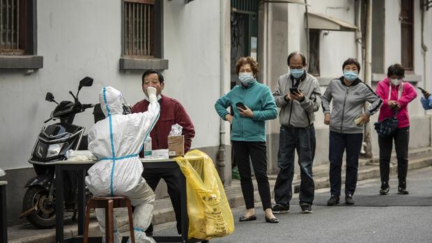 Pandemie: China meldet so viele Corona-Infektionen wie zuletzt im März