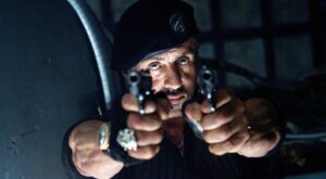 Sylvester Stallone schoss sich fast ins Bein: Action-Star enthüllt Beinahe-Unfall bei „Expendables“