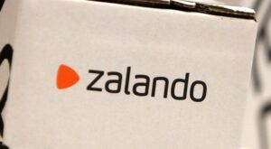 Meldepflicht nachgekommen: Verkauf: Director kürzt Depot um Zalando-Aktien