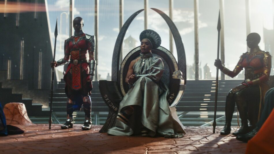 „Black Panther 2“ begeistert Fans: Marvel-Film stellt Rekord an den Kinokassen auf