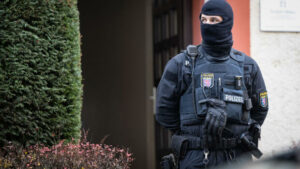 Mutmaßliches Terror-Netzwerk: 25 Festnahmen bei bundesweiter Razzia gegen Reichsbürger