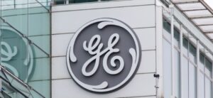 Steuerbetrug?: GE-Aktie leichter: Französische Staatsanwälte durchsuchen angeblich General Electric Standort