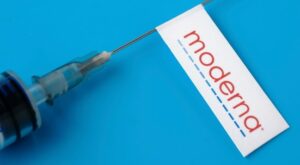 Corona-Impfstoffpatent: Moderna-Aktie unter Druck: Pfizer und BioNTech reichen Gegenklage gegen Moderna ein