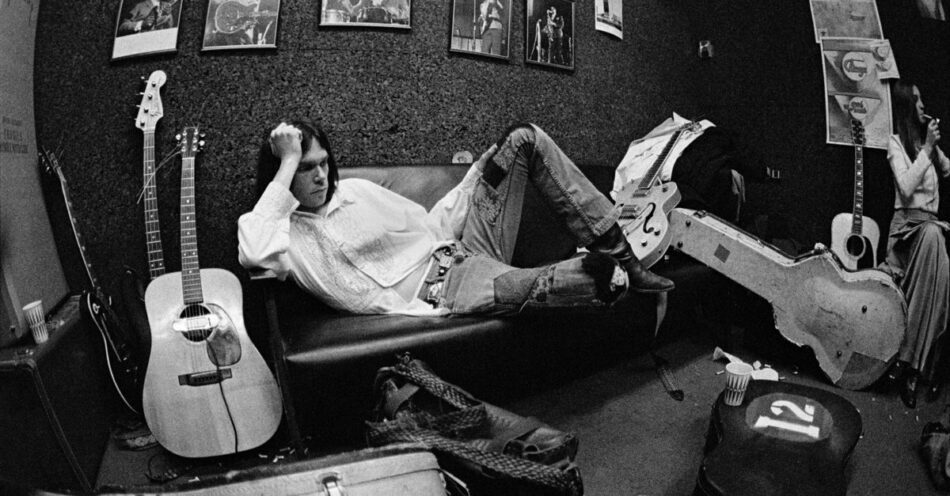 Neil Young: Harvest Time