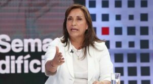 Peru: Proteste in Peru: Präsidentin will Kabinett umbilden