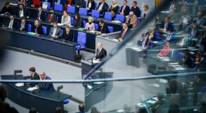 Regierungserklärung: „Es liegt vor allem an Ihnen“ – So reagieren die Fraktionen im Bundestag auf Scholz' Rede