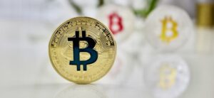 Bullishes Kursziel: Tim Draper sieht Kryptomarkt nicht durch FTX-Pleite bedroht - Bitcoin soll 2023 auf 250.000 US-Dollar anspringen