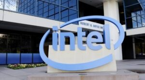 Prognosen der Experten: Ausblick: Intel präsentiert Bilanzzahlen zum jüngsten Jahresviertel