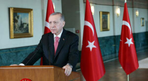 International: Türkei bestellt wieder schwedischen Botschafter ein