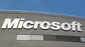 ChatGPT: Microsoft-Aktie an der NASDAQ im Plus: Microsoft offenbar mit Milliardeninvestition in Musk-Unternehmen OpenAI