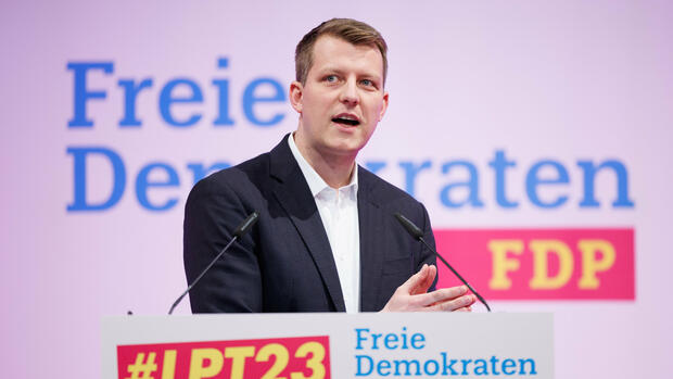 Nordrhein-Westfalen: NRW-FDP wählt Fraktionschef Höne zum Parteichef – mit nur 54 Prozent