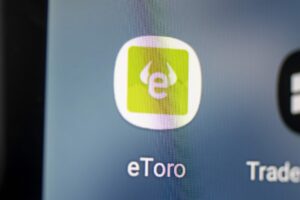 eToro