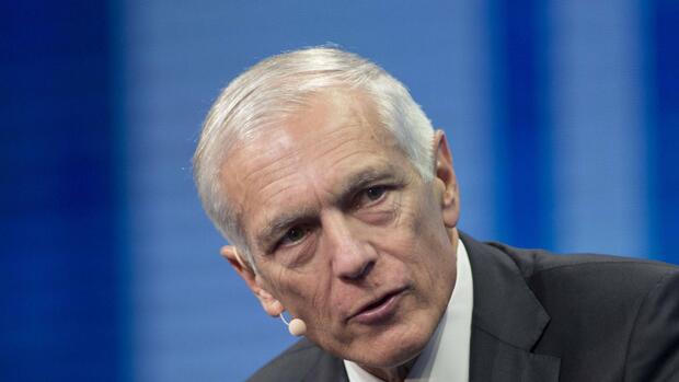 Wesley Clark im Interview: Vier-Sterne-General: „Wir können den Ukraine-Krieg in sechs bis acht Monaten beenden“