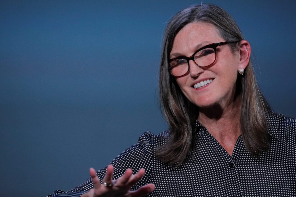 Coinbase: Cathie Wood investiert weitere 9,2 Millionen US-Dollar