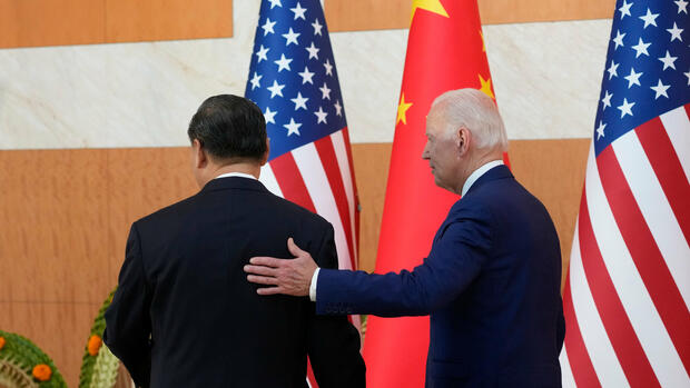 Technologiekampf: Ohne Rücksicht auf Verluste: Biden verschärft den Konfrontationskurs gegenüber China