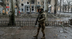 Ukraine-Krieg: Von Russen umzingelt: Steht Bachmut vor dem Fall?