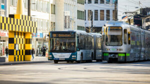 49-Euro-Ticket: Verkehrsminister besiegeln Pläne für Deutschlandticket – Upgrade-Angebot für Studierende geplant