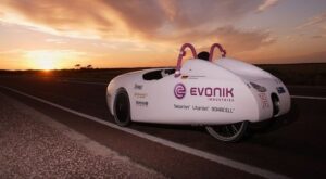 Schwieriges Marktumfeld: Evonik-Aktie verliert: Evonik geht 2023 von einem geringeren Wachstum aus