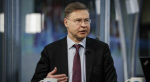 Valdis Dombrovskis : So will die EU Putin für den Ukraine-Krieg zur Rechenschaft ziehen