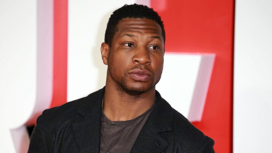 Filmrollen verloren, neue Vorwürfe: Situation um Marvel-Star Jonathan Majors wird immer schlimmer