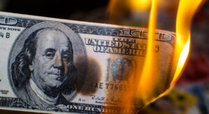 US-Dollar in Flammen