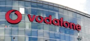 Umkämpfter Mobilfunkmarkt: Vodafone-Aktie zieht an: Vodafones kriselndes Spanien-Geschäft weckt wohl Interesse von Investoren