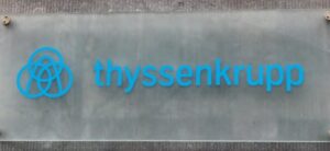 Verselbstständigung: thyssenkrupp-Aktie verliert: thyssenkrupp in Gesprächen über Abspaltung der Marine-Tochter