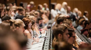 Bildung: Hochschulen geben 1,3 Milliarden mehr für Energie aus – und sparen in der Forschung