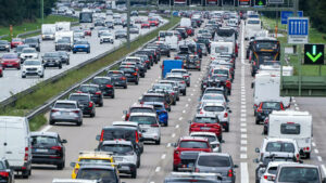 Verkehr: Neuer Streit um schnelleren Autobahnbau – Länder fordern Änderungen am Beschleunigungsgesetz