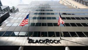 Blackrock Files for Bitcoin Trust — Analyst Calls It a 'Real Deal' Spot Bitcoin ETF Filing – Regulation Bitcoin News