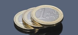 Konjunktur im Fokus: Euro Dollar Kurs: Weshalb der Euro seine Vortagsverluste wettgemacht hat