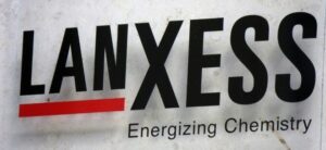 Schwache Nachfrage: LANXESS-Aktie bricht vorbörslich ein: Gewinnwarnung für 2023