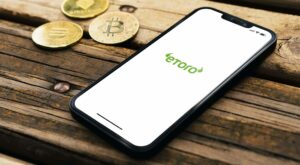 eToro