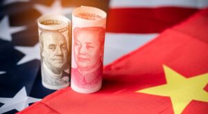 Former Central Banker Discusses How Chinese Yuan Could Become on Par With US Dollar – Bitcoin News