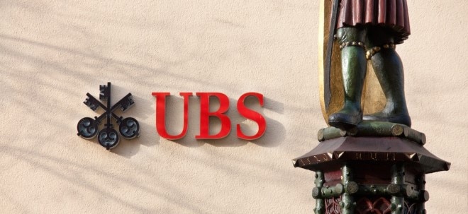 UBS-Aktie höher: UBS plant wohl Stellenabbau Abbau in zwei Schritten