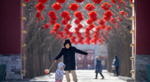 Demographie: Chinas Geburtenrate fällt 2022 auf Rekordtief