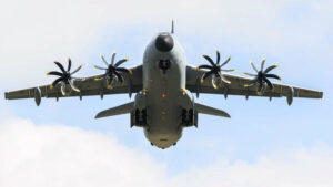 A400M: Nach der Lufthansa kommt die Luftwaffe: Bundeswehr fliegt Deutsche aus Israel aus