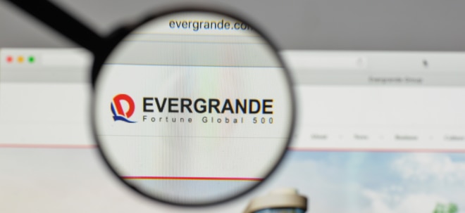 Evergrande-Investoren besorgt: Steht der Immobilienriese vor einem "unkontrollierten Zusammenbruch"?