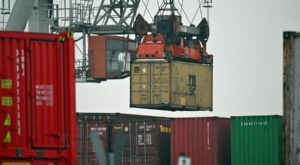 Konjunktur: Deutsche Exporte 2023 gesunken – Einbruch im Dezember
