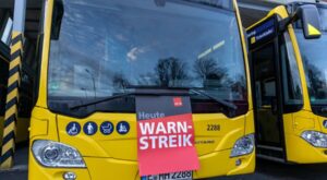 Nahverkehr: Warnstreiks im Nahverkehr haben begonnen