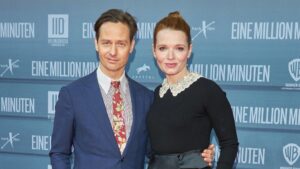 „Eine Million Minuten“: Tom Schilling und Karoline Herfurth überzeugen mit emotionalem Schauspiel