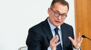 Arbeitskampf: Bundesbank-Präsident verweist auf volkswirtschaftliche Kosten anhaltender Streiks