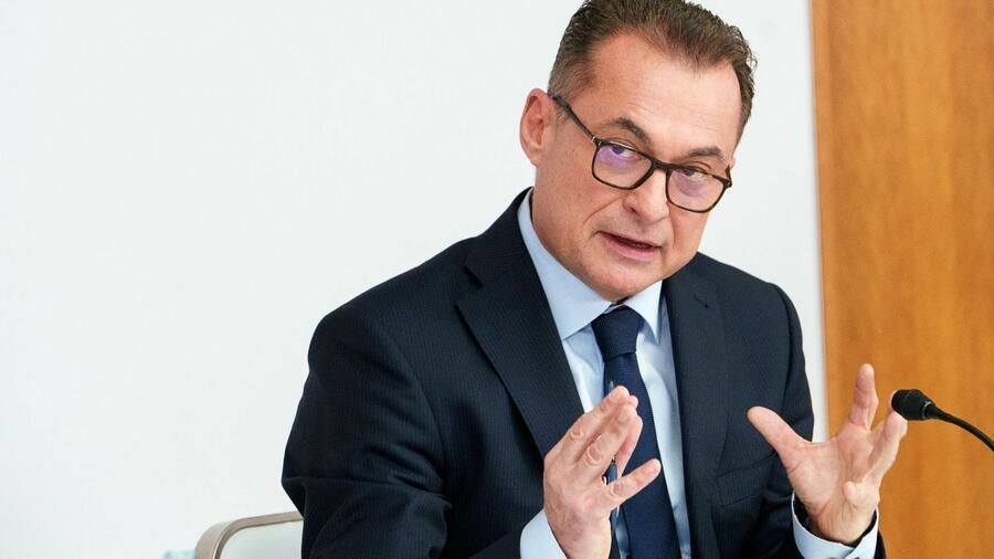 Arbeitskampf: Bundesbank-Präsident verweist auf volkswirtschaftliche Kosten anhaltender Streiks