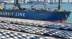 Außenhandel: Deutsche Exporte in die USA und nach China legen zu
