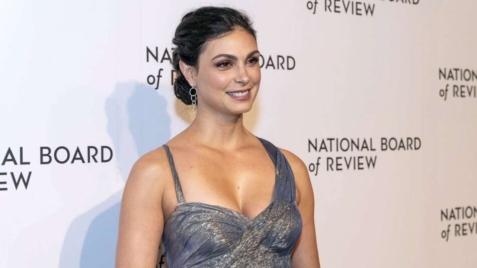 Erste Bilder von Morena Baccarin als Sheriff Mickey Fox