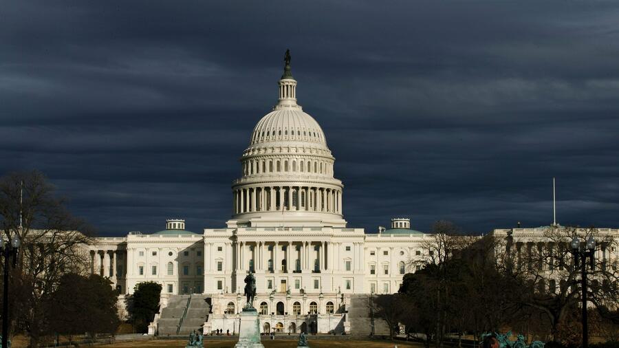 US-Haushalt: Im letzten Moment: US-Senat verabschiedet Haushaltspaket